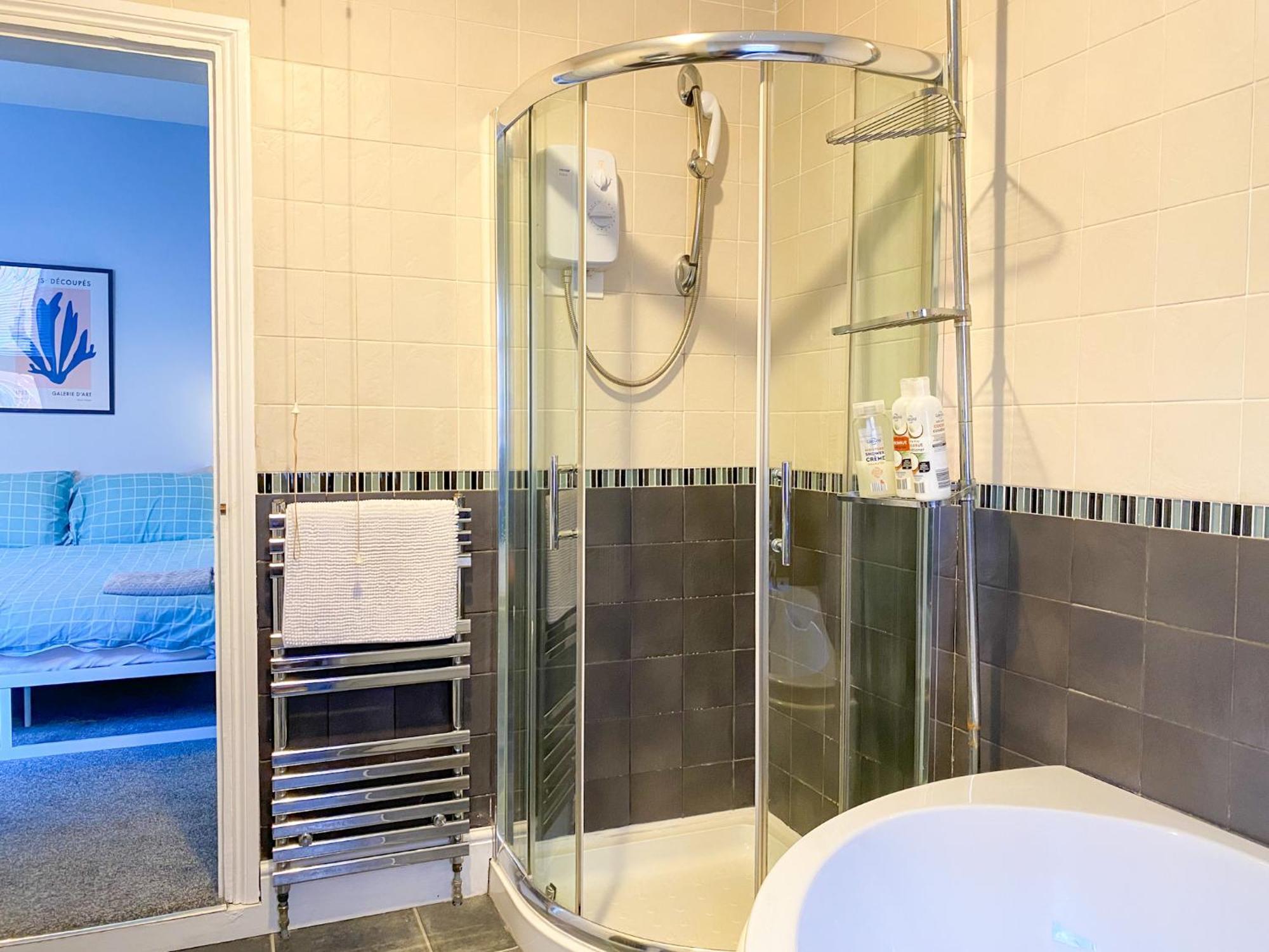 Stylish 3-Bedroom Home In Canterbury City-Centre - Superb Location! Exterior foto